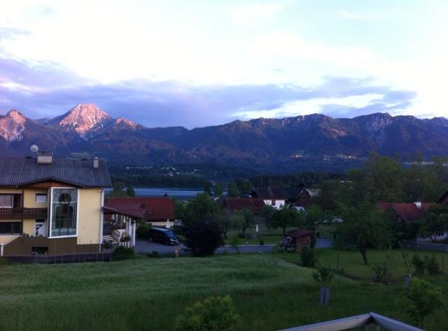 Apartment Seeblick Drobollach am Faakersee Buitenkant foto
