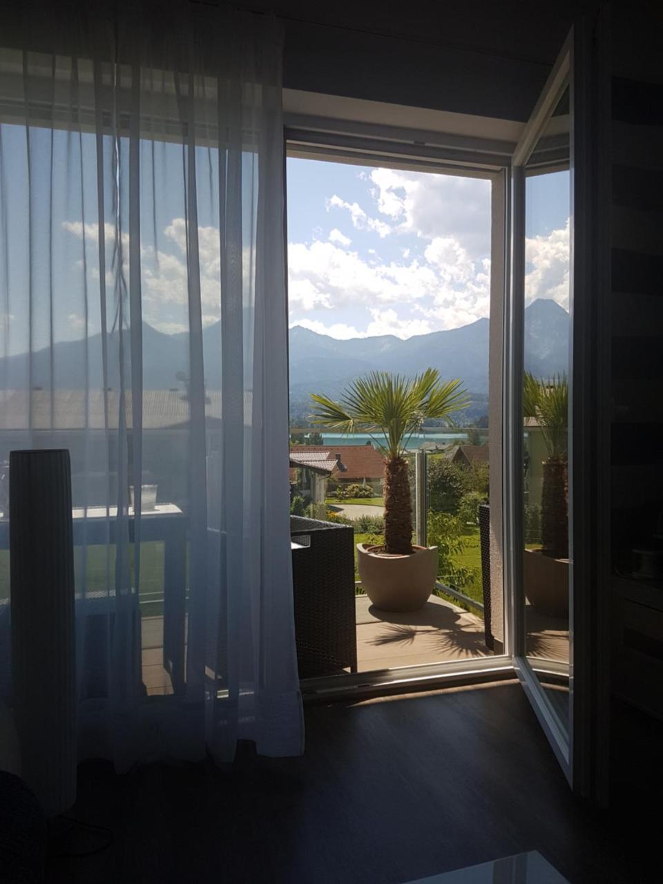 Apartment Seeblick Drobollach am Faakersee Buitenkant foto